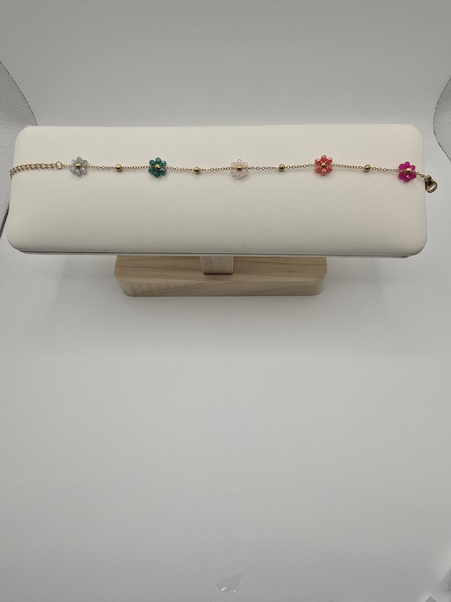 Beaded Flower Necklace Bracelet Set: 18K Gold Plated Stainless Steel, Zircon Charms